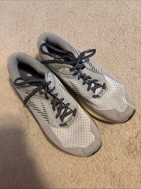 Brooks Women’s Athletic Running Shoes - Light Gray & Black